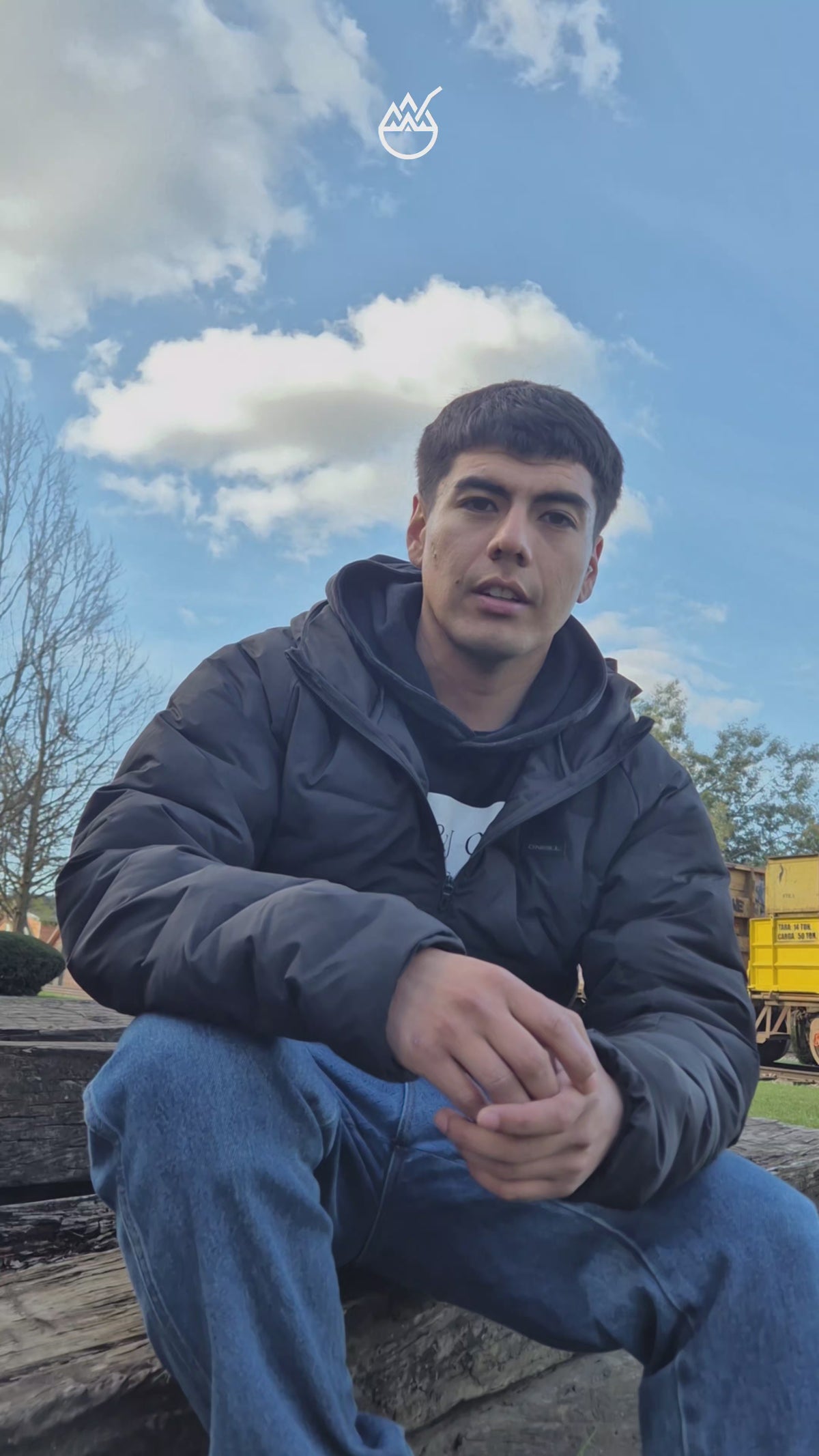 Cargar video: 